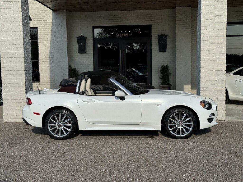 2019 FIAT 124 Spider Lusso   - Photo 22 - Martin, TN 38237