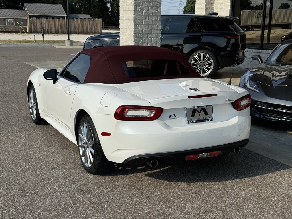 2019 FIAT 124 Spider Lusso   - Photo 9 - Martin, TN 38237