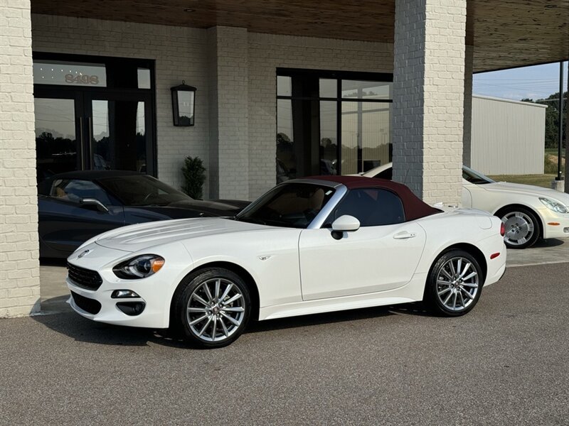 2019 FIAT 124 Spider Lusso   - Photo 4 - Martin, TN 38237