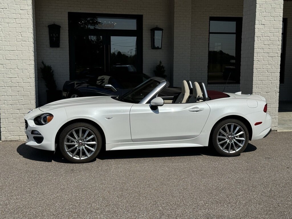 2019 FIAT 124 Spider Lusso   - Photo 53 - Martin, TN 38237