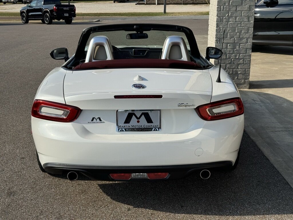 2019 FIAT 124 Spider Lusso   - Photo 17 - Martin, TN 38237