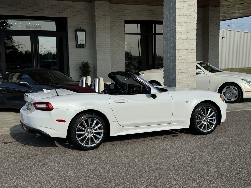 2019 FIAT 124 Spider Lusso   - Photo 20 - Martin, TN 38237