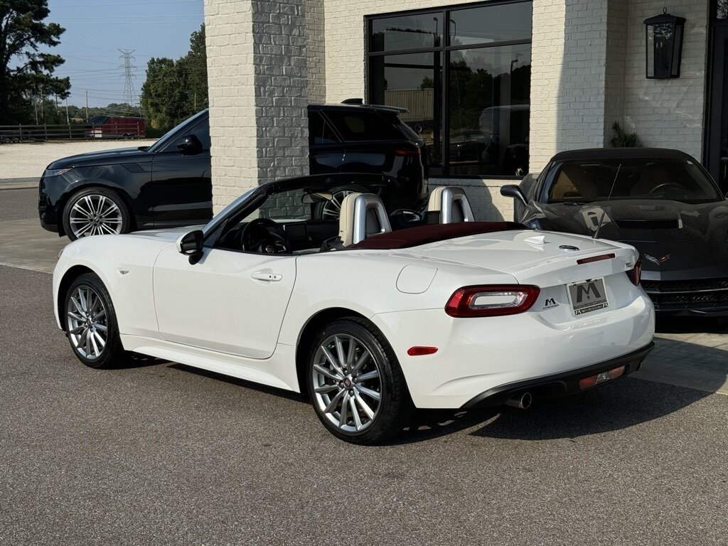 2019 FIAT 124 Spider Lusso   - Photo 16 - Martin, TN 38237