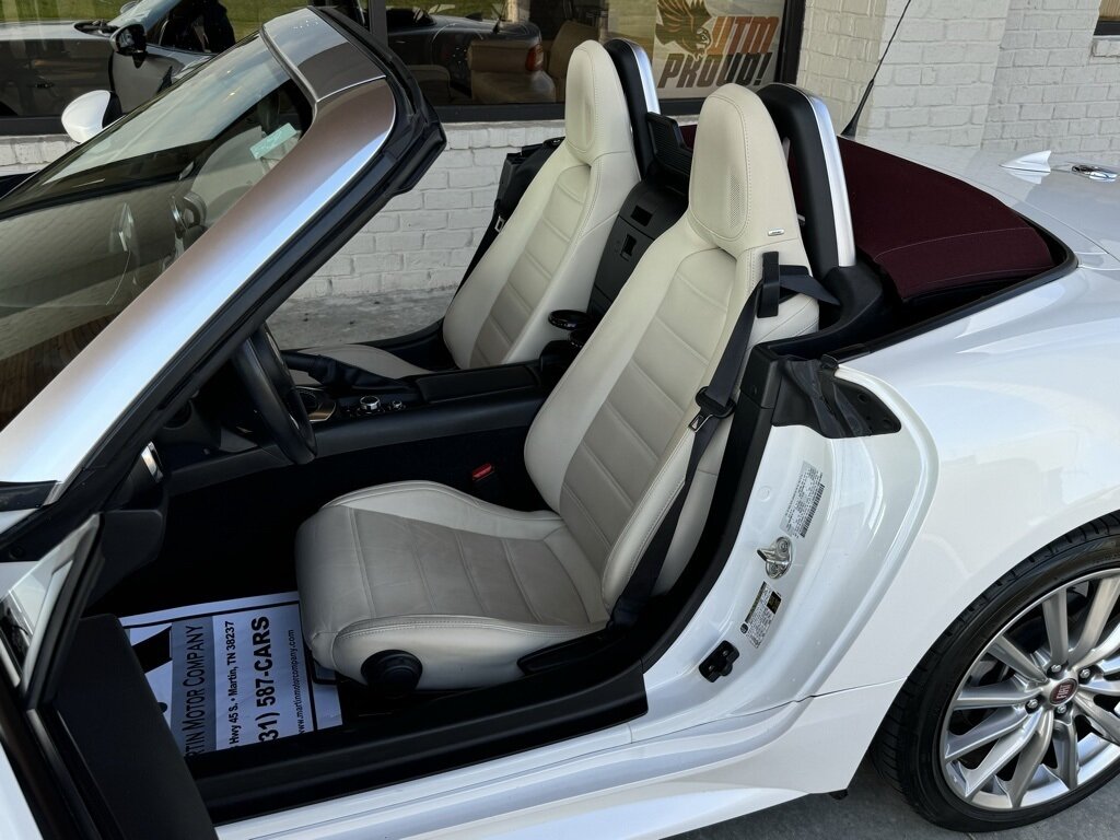 2019 FIAT 124 Spider Lusso   - Photo 41 - Martin, TN 38237