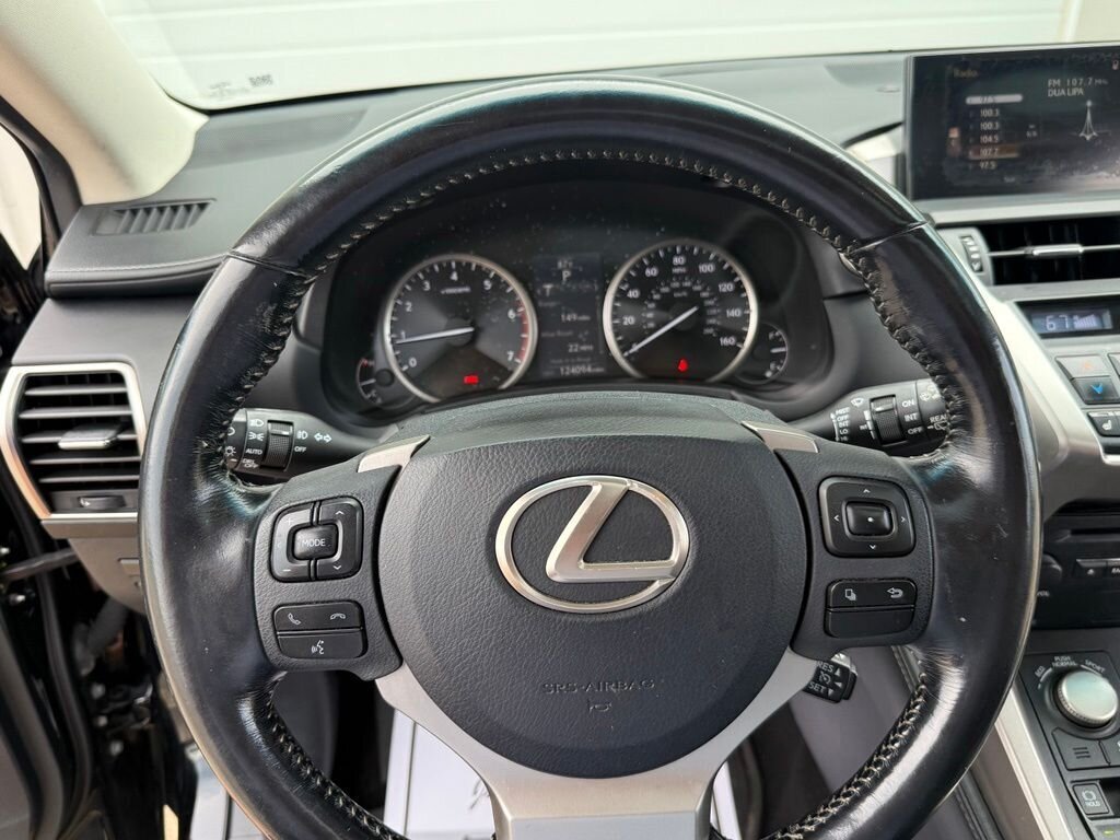 2016 Lexus NX 200t 200t - Photo 18 - Martin, TN 38237