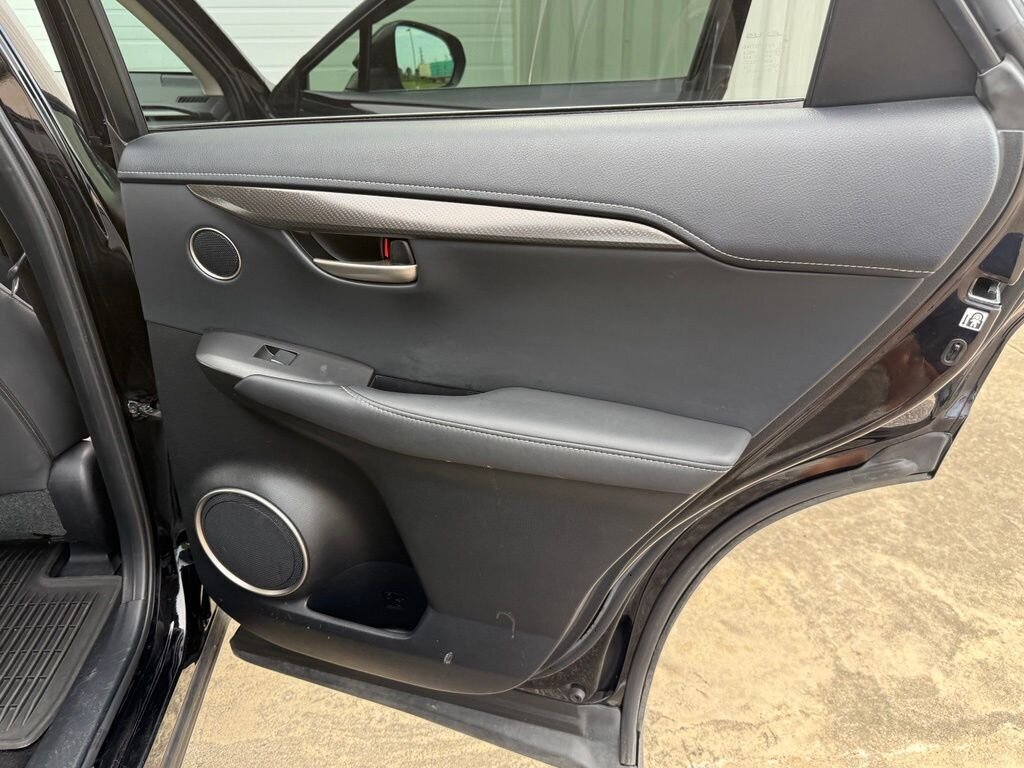 2016 Lexus NX 200t 200t - Photo 30 - Martin, TN 38237