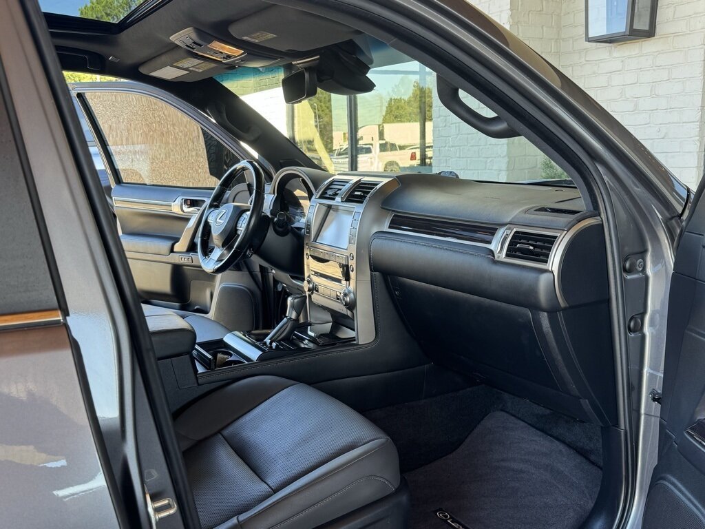 2021 Lexus GX 460 460   - Photo 46 - Martin, TN 38237