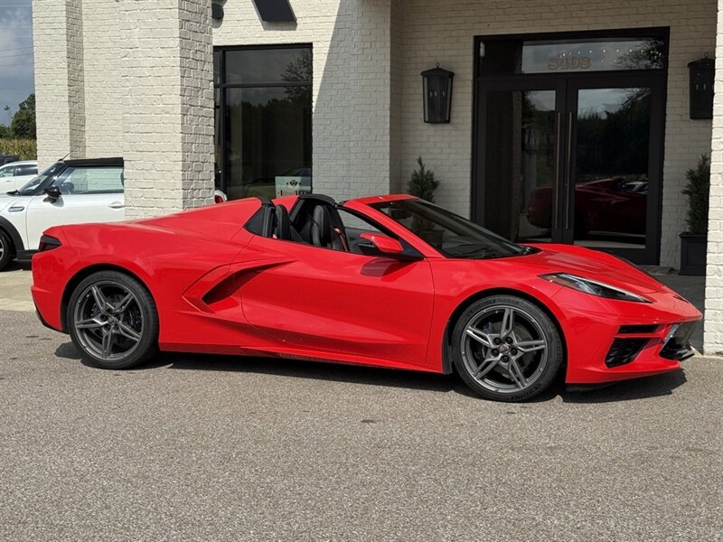 2021 Chevrolet Corvette Stingray 2LT   - Photo 3 - Martin, TN 38237