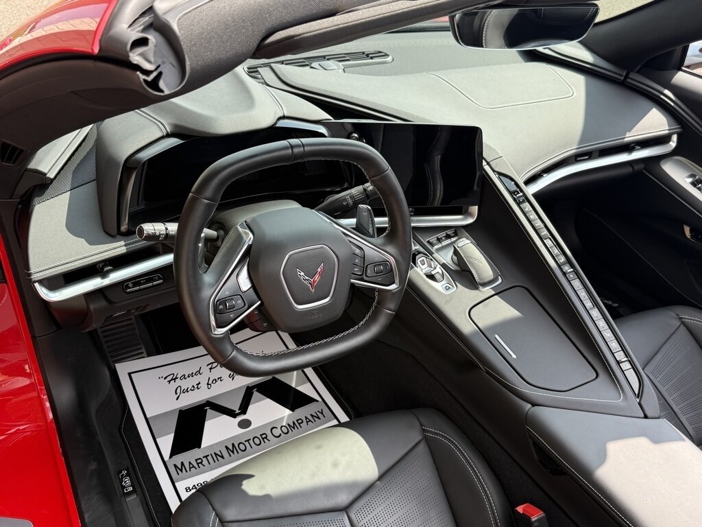 2021 Chevrolet Corvette Stingray 2LT   - Photo 9 - Martin, TN 38237