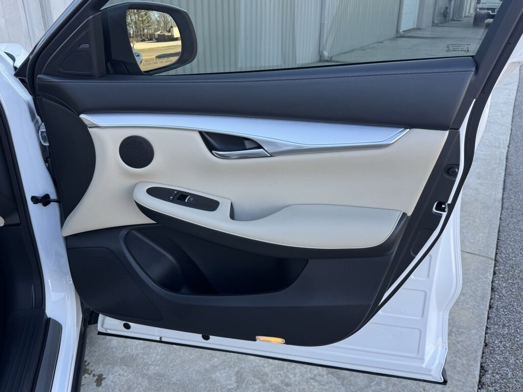 2021 INFINITI QX50 LUXE   - Photo 44 - Martin, TN 38237