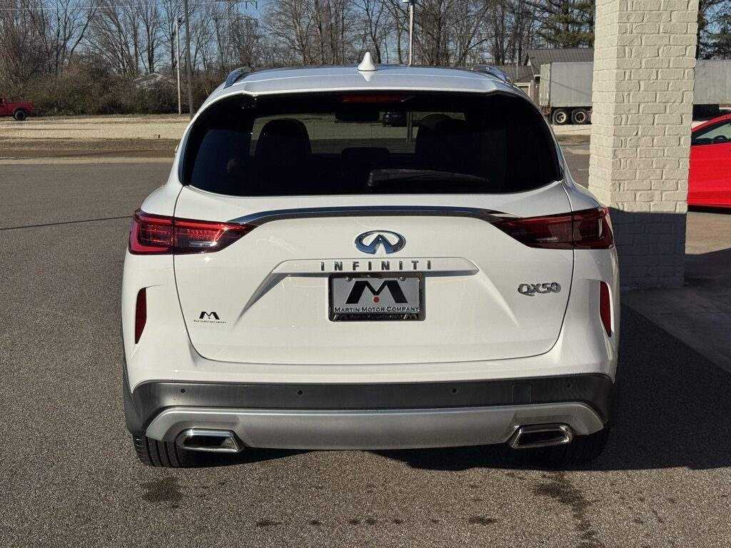2021 INFINITI QX50 LUXE   - Photo 10 - Martin, TN 38237