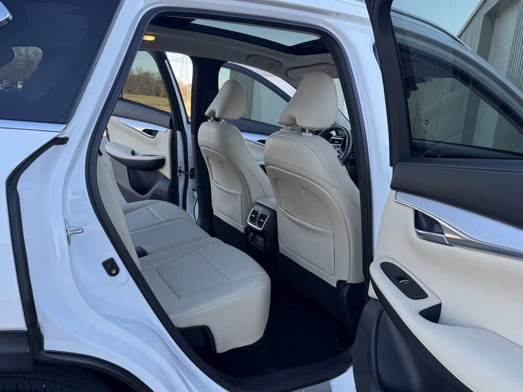 2021 INFINITI QX50 LUXE   - Photo 39 - Martin, TN 38237