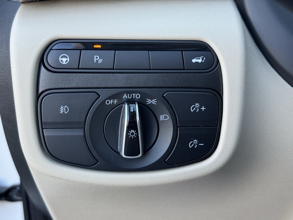 2021 INFINITI QX50 LUXE   - Photo 31 - Martin, TN 38237