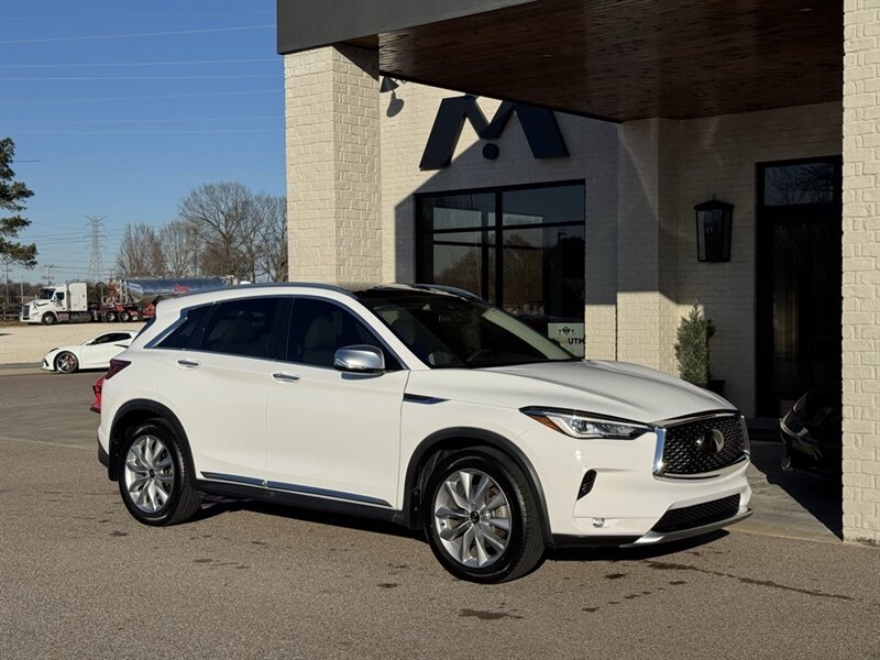 2021 INFINITI QX50 LUXE   - Photo 1 - Martin, TN 38237