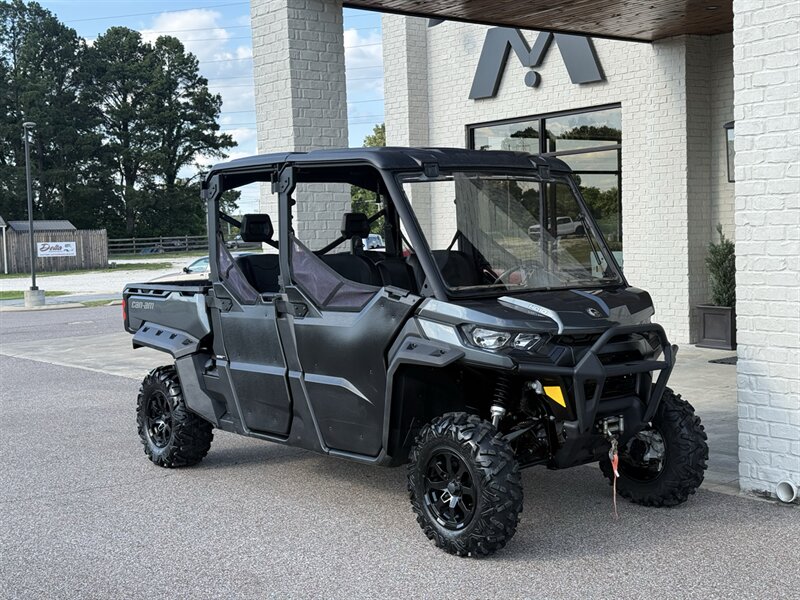 2022 Can-Am Defender MAX XT HD10  