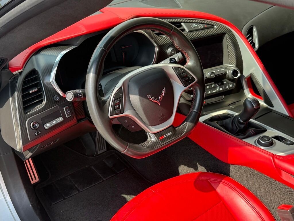 2015 Chevrolet Corvette Z06 3LZ - Photo 15 - Martin, TN 38237