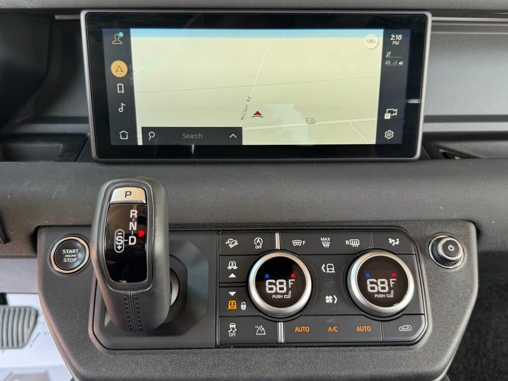 2023 Land Rover Defender X-Dynamic SE - Photo 28 - Martin, TN 38237