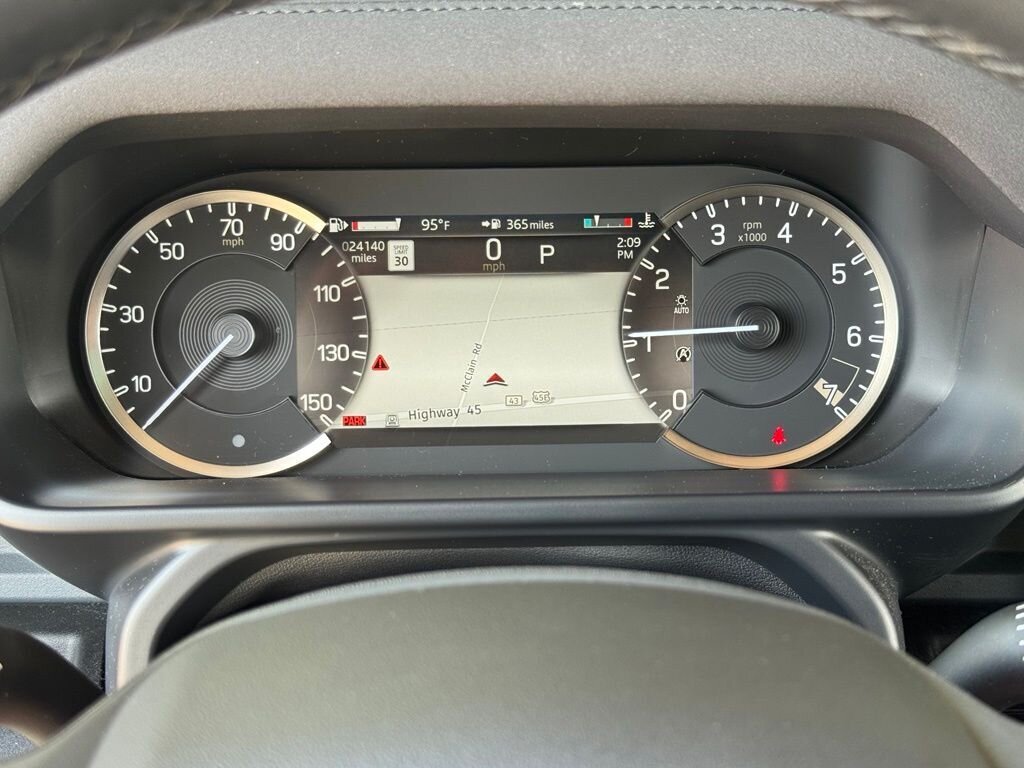 2023 Land Rover Defender X-Dynamic SE - Photo 23 - Martin, TN 38237