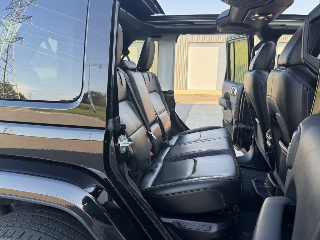 2021 Jeep Wrangler Unlimited Unlimited Sahara High Altitude 4xe - Photo 39 - Martin, TN 38237