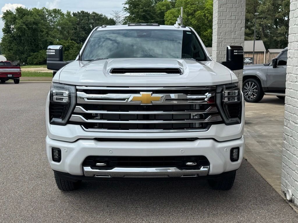 2024 Chevrolet Silverado 3500HD High Country 4X4   - Photo 22 - Martin, TN 38237