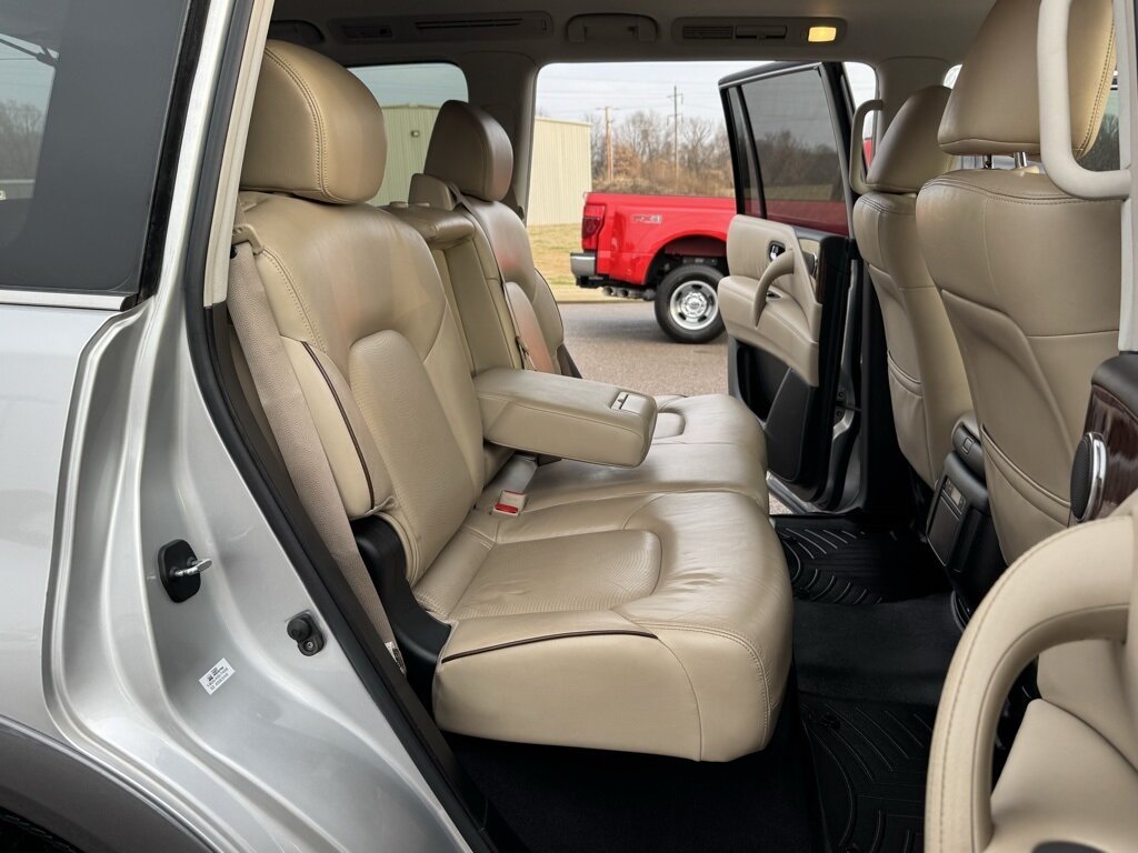 2017 Nissan Armada SL   - Photo 38 - Martin, TN 38237
