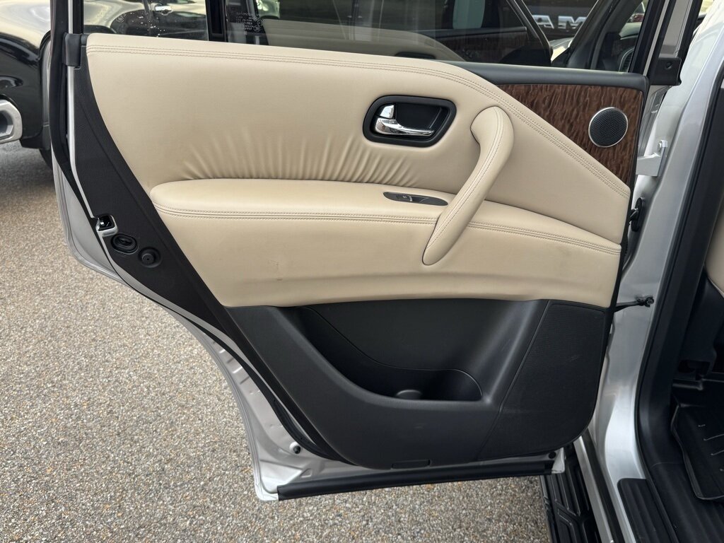 2017 Nissan Armada SL   - Photo 36 - Martin, TN 38237