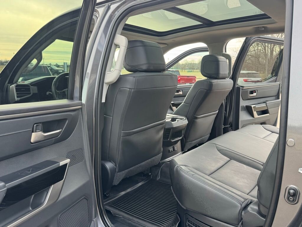 2024 Toyota Tundra Limited   - Photo 37 - Martin, TN 38237