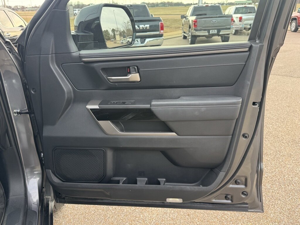 2024 Toyota Tundra Limited   - Photo 90 - Martin, TN 38237