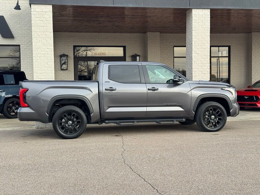 2024 Toyota Tundra Limited   - Photo 16 - Martin, TN 38237