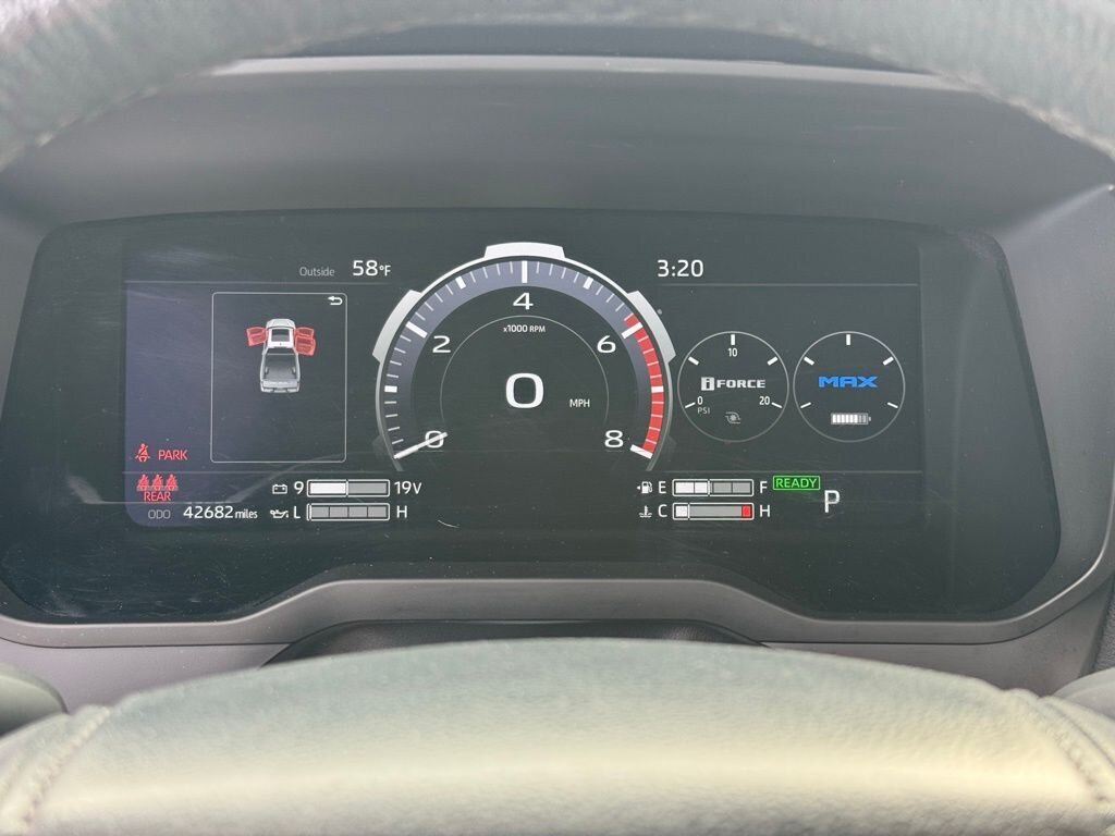 2024 Toyota Tundra Limited   - Photo 25 - Martin, TN 38237