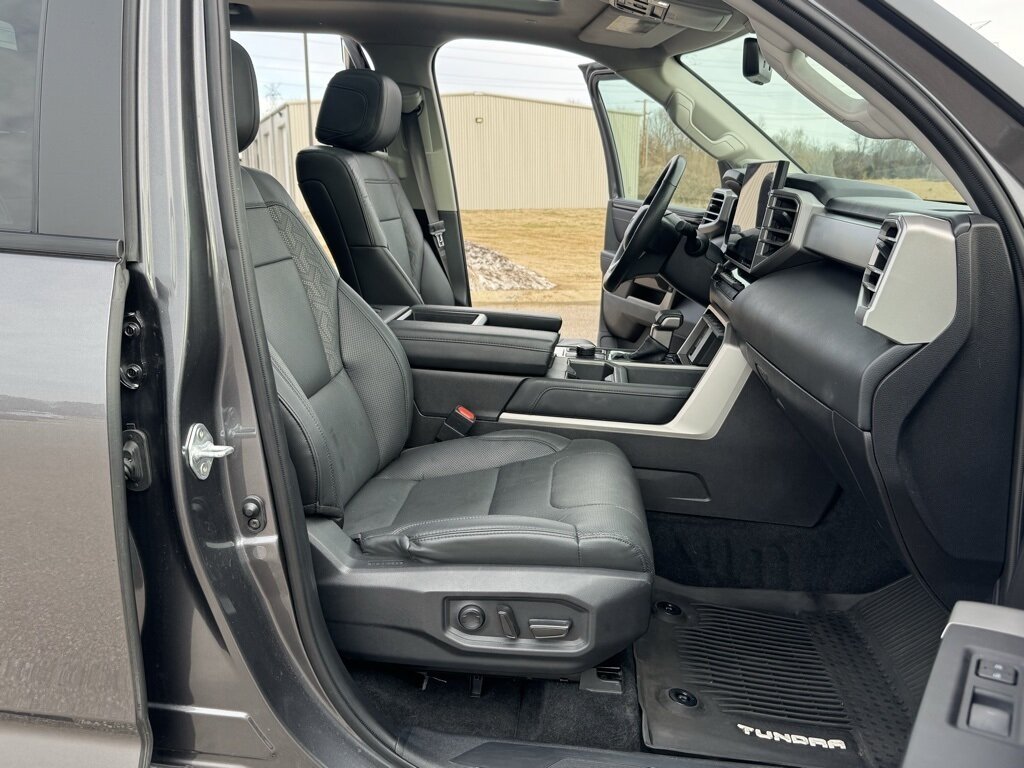 2024 Toyota Tundra Limited   - Photo 89 - Martin, TN 38237