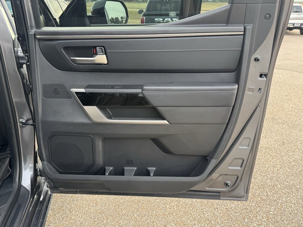 2024 Toyota Tundra Limited   - Photo 87 - Martin, TN 38237