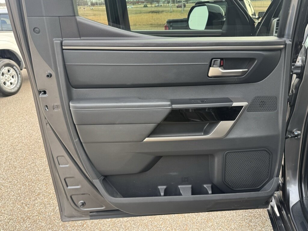 2024 Toyota Tundra Limited   - Photo 84 - Martin, TN 38237