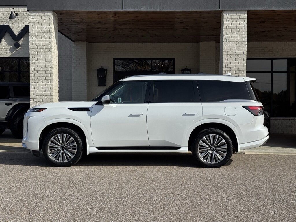 2025 INFINITI QX80 SENSORY   - Photo 7 - Martin, TN 38237
