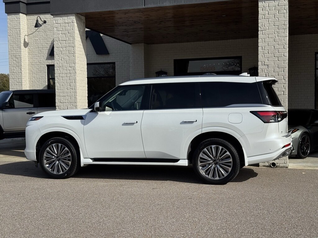 2025 INFINITI QX80 SENSORY   - Photo 8 - Martin, TN 38237