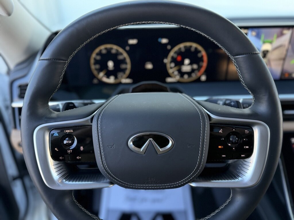 2025 INFINITI QX80 SENSORY   - Photo 25 - Martin, TN 38237