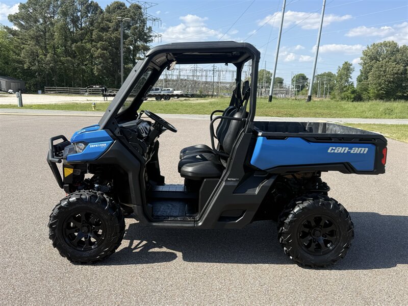 2023 Can-Am Defender XT HD10 - Photo 4 - Martin, TN 38237