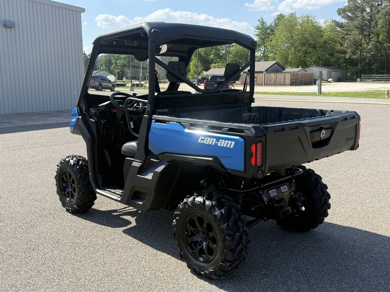 2023 Can-Am Defender XT HD10 - Photo 5 - Martin, TN 38237