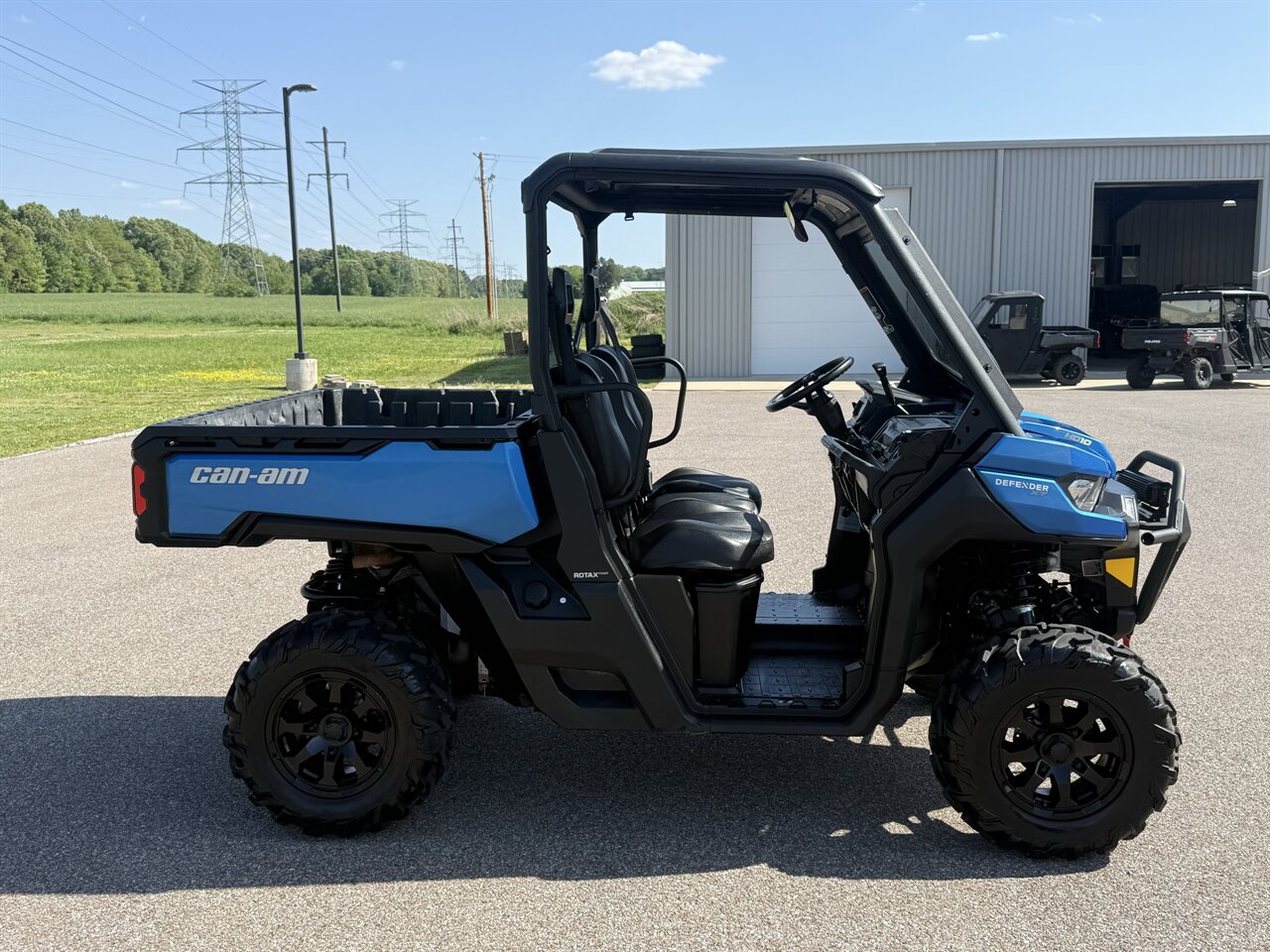 2023 Can-Am Defender XT HD10 - Photo 8 - Martin, TN 38237