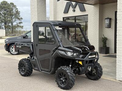 2023 Can-Am Defender XT HD10