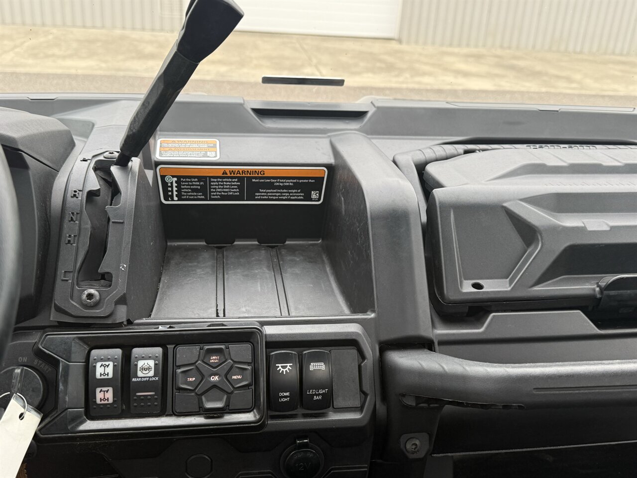 2023 Can-Am Defender XT HD10   - Photo 13 - Martin, TN 38237