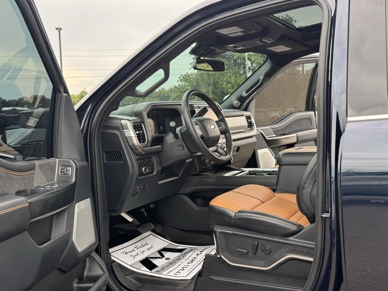2024 Ford F-250 Super Duty Platinum  