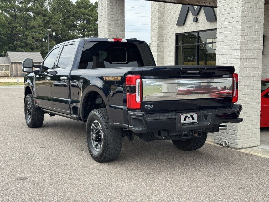 2024 Ford F-250 Platinum photo 11