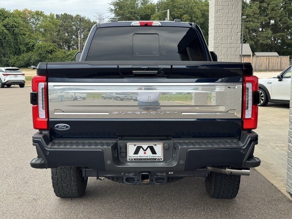 2024 Ford F-250 Platinum photo 12