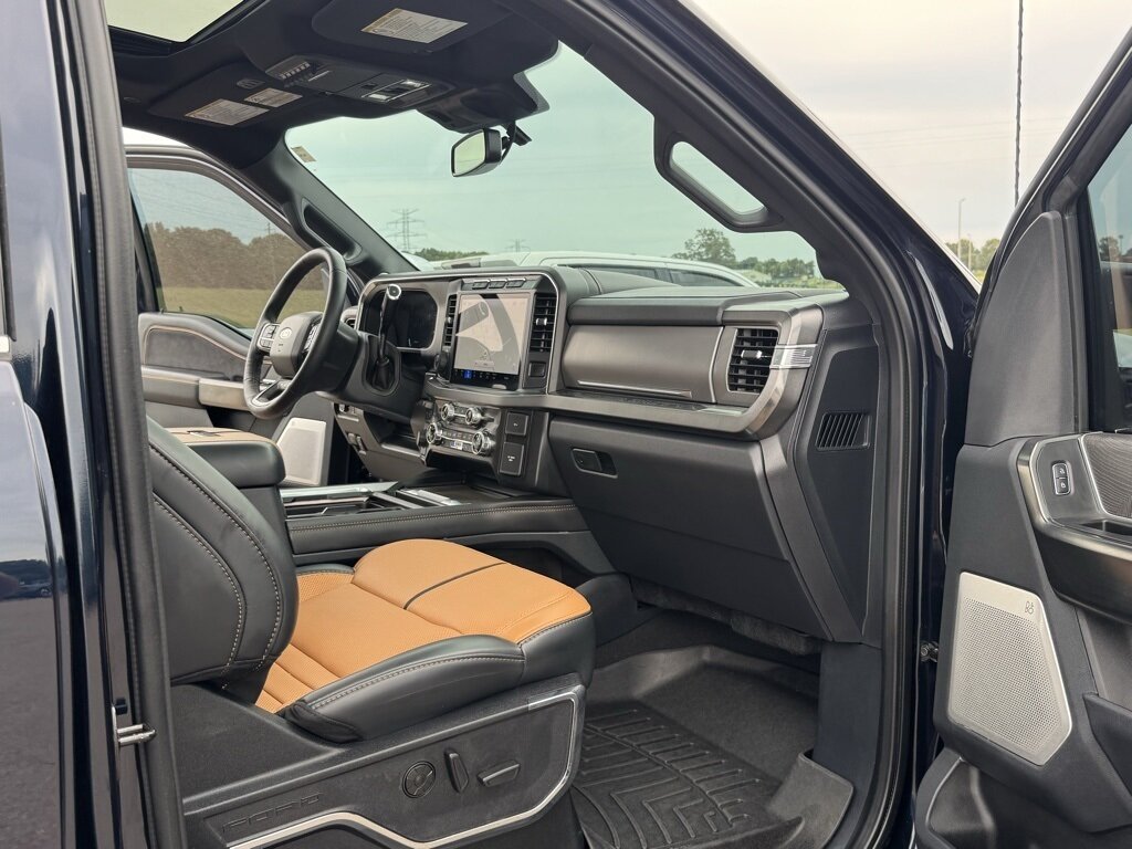 2024 Ford F-250 Platinum photo 45