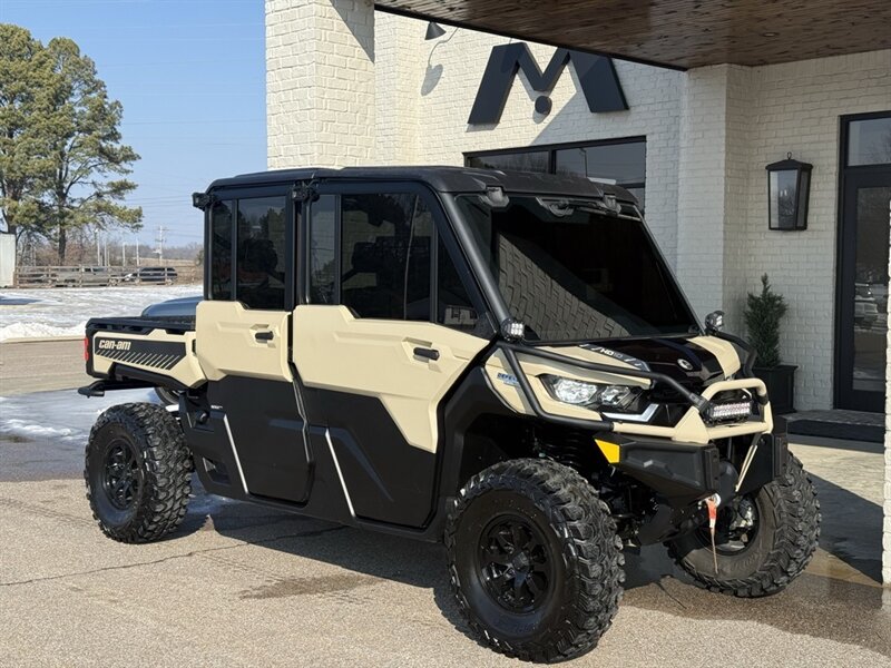 2024 Can-Am Defender MAX Limited HD10   - Photo 1 - Martin, TN 38237