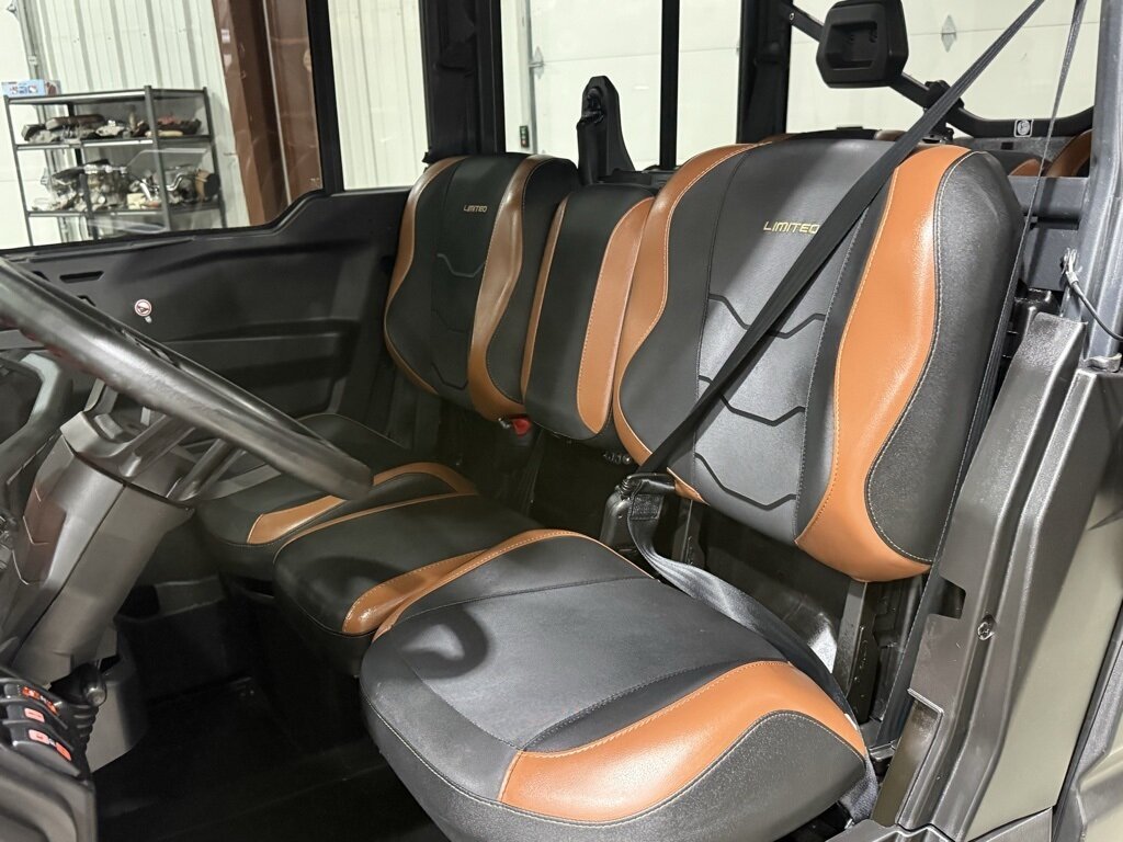 2024 Can-Am Defender MAX Limited HD10   - Photo 11 - Martin, TN 38237