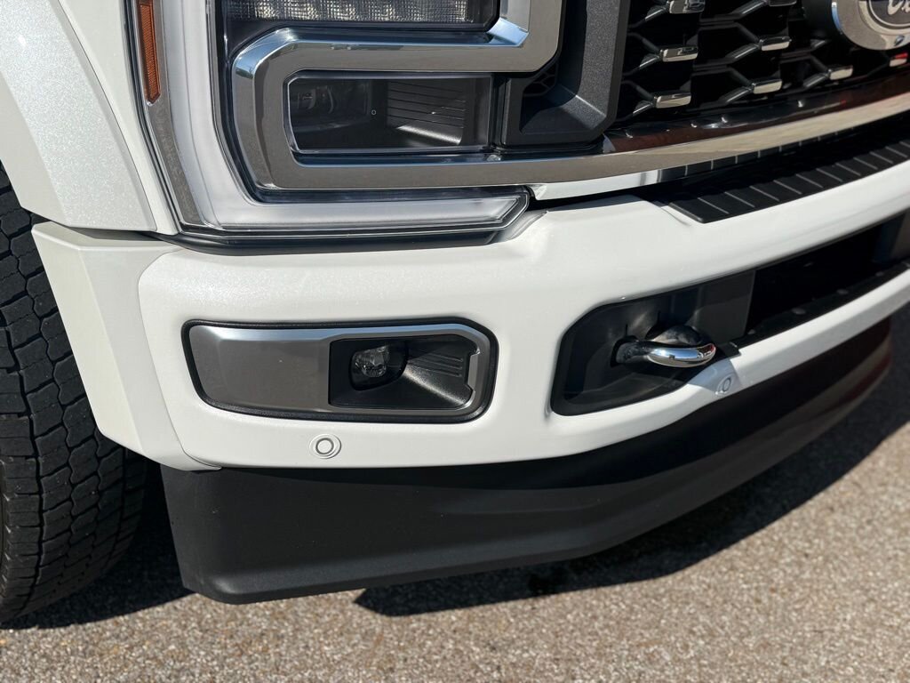 2024 Ford F-450 Super Duty Platinum DRW - Photo 28 - Martin, TN 38237