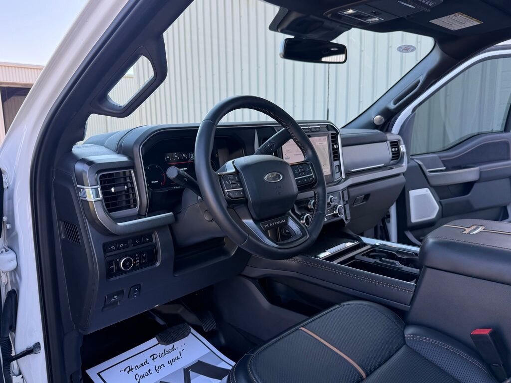 2024 Ford F-450 Super Duty Platinum DRW - Photo 41 - Martin, TN 38237
