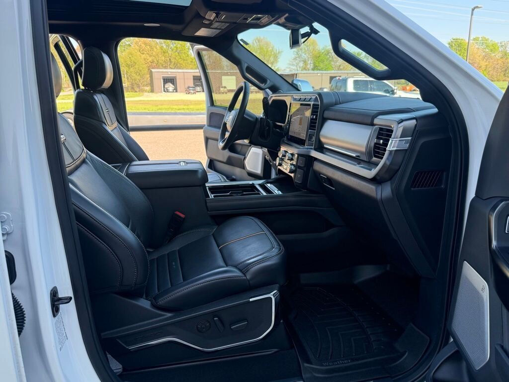 2024 Ford F-450 Super Duty Platinum DRW - Photo 66 - Martin, TN 38237